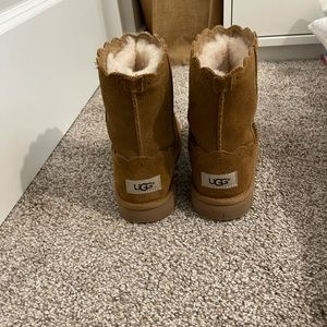Girls Uggs, size 2.